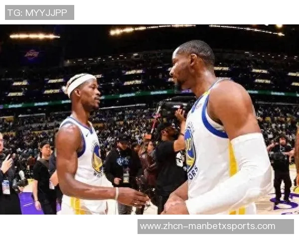 科尔确认库里追梦巴特勒霍福德将齐出战明日对阵开拓者的比赛